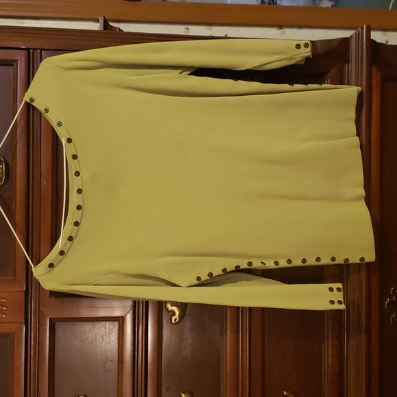 escio Tops - Lime green Nylon sweater with stud detail